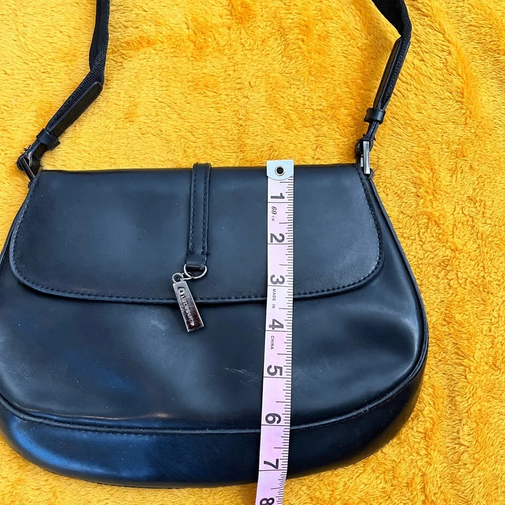 Vintage 90s Liz Claiborne black little purse